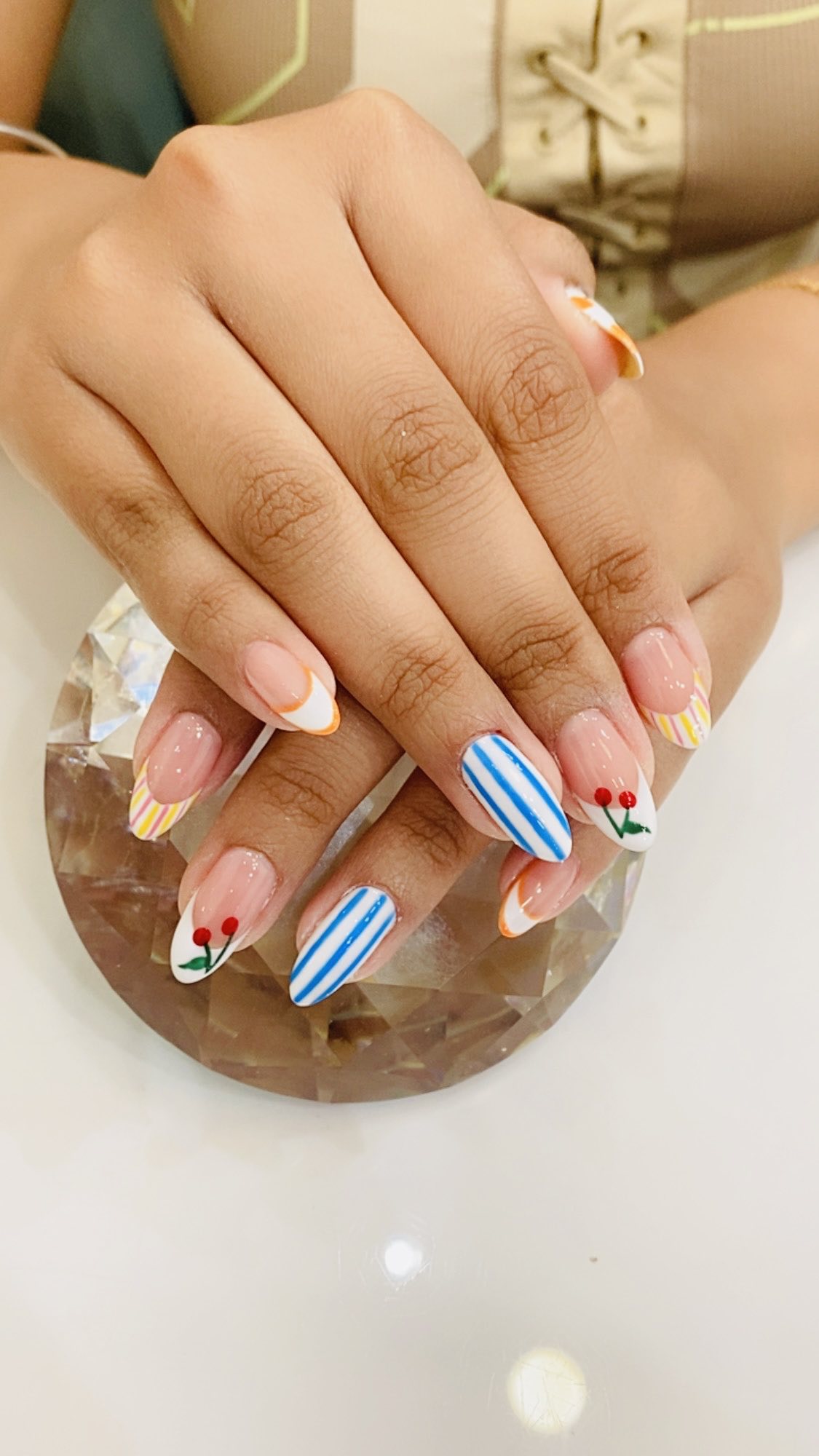 Summer Vibes Nail Art